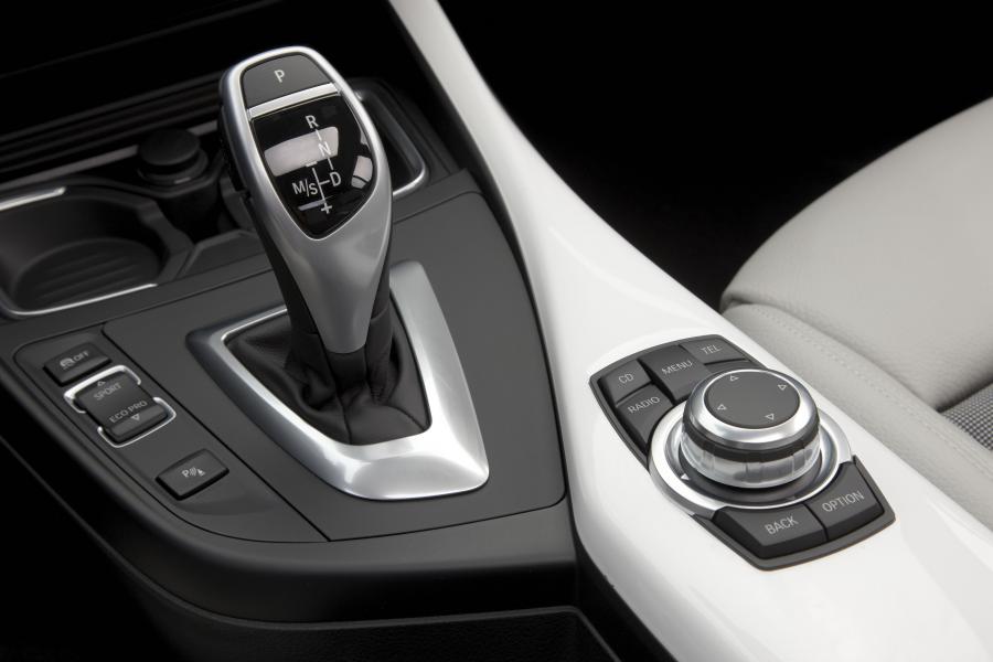  BMW 120d Urban Line 2011 года  (фото 141 из 193)